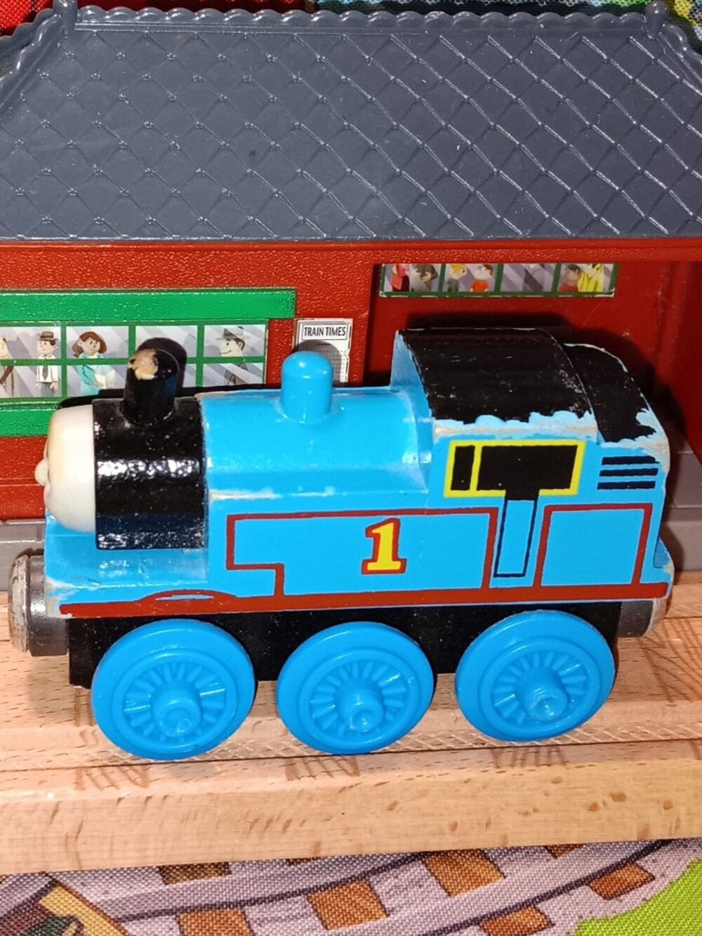 Thomas Wooden Railway Train Track Engine Wood Funnel Flat Magnet